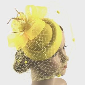 Elegant Royal Pillbox Lace Dotted Veil Hat Fascinator by Beloved Milline…